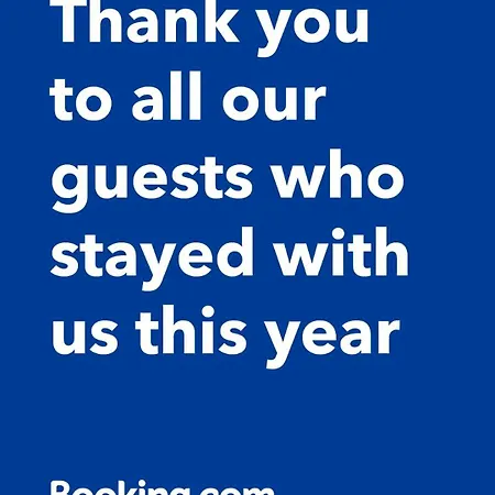 Lazaros Centre Lárnaca