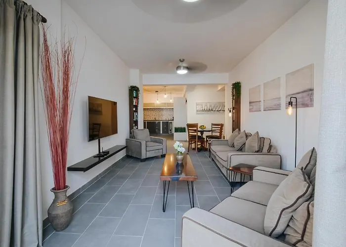 Lazaros Centre Apartamento